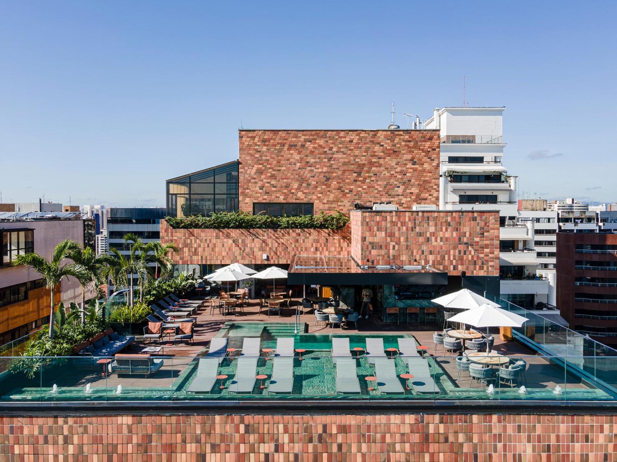 Hotel Gran Marquise Fortaleza  Exterior photo The hotel's rooftop pool