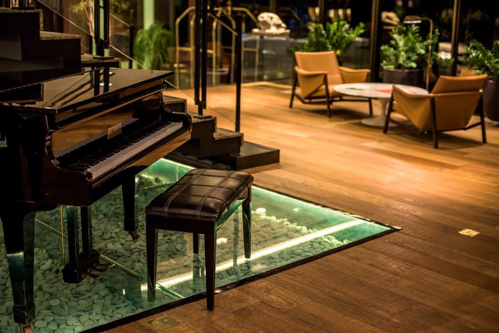Hotel Gran Marquise Fortaleza  Exterior photo The piano in the lobby